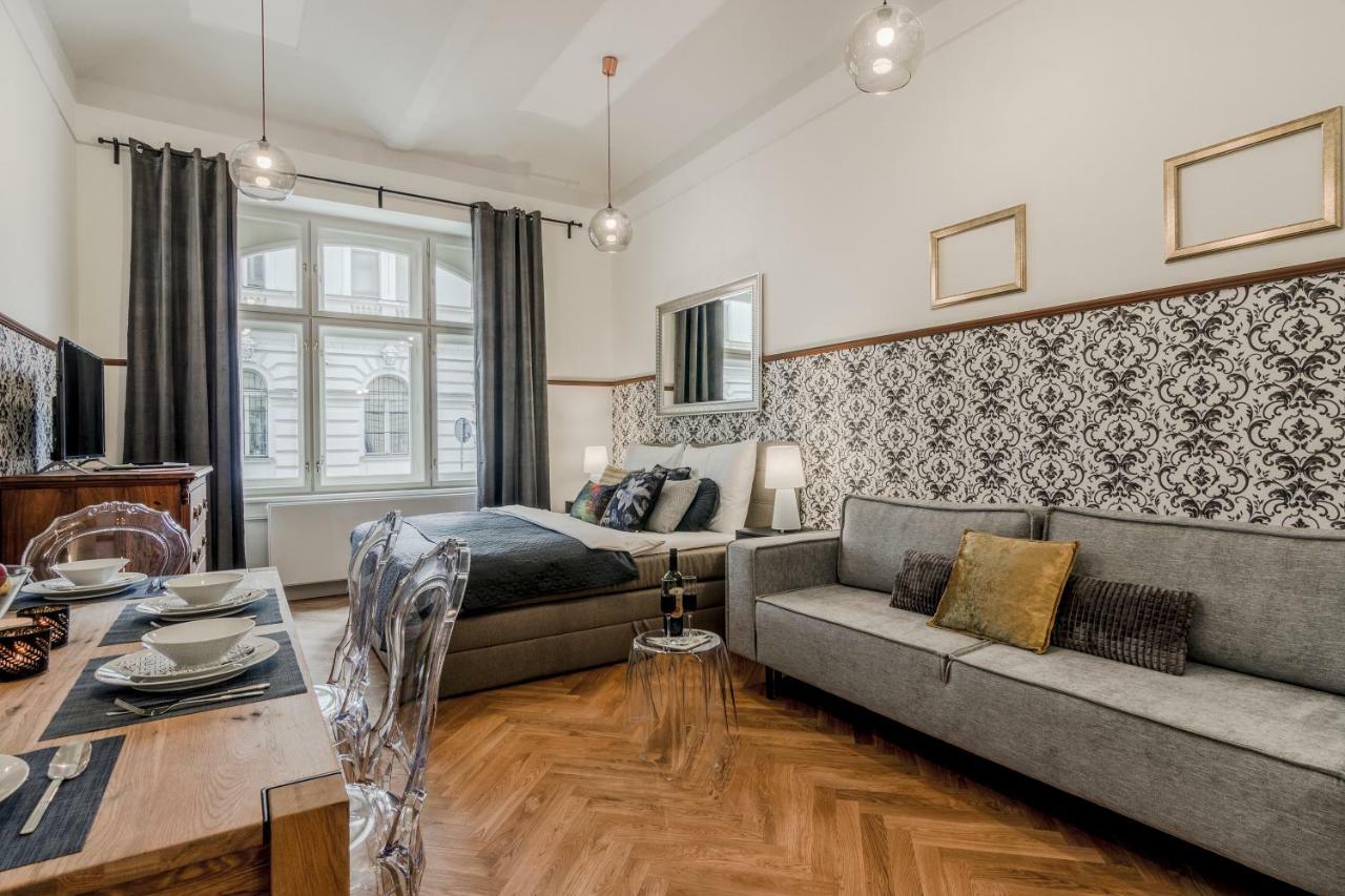 Prague Trendy Central Apartment By Michal&Friends Luaran gambar