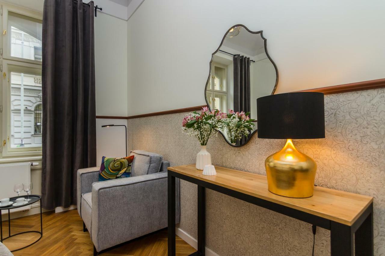 Prague Trendy Central Apartment By Michal&Friends Luaran gambar